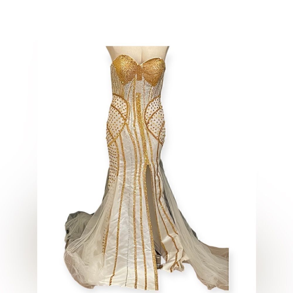 Stunning Strapless Mermaid Sequin Prom Dress in Gold, Silver, and White